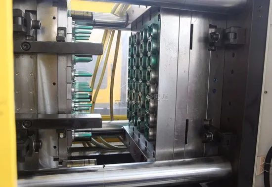 Machine de moulage / moulage par extrusion entièrement automatique (JMX60D)