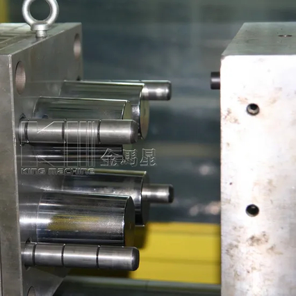 Machine de moulage par coup extrusion (JMX45D)