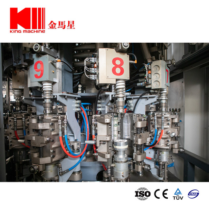 Bouteille d'eau combiblock qui souffle la machine à camions